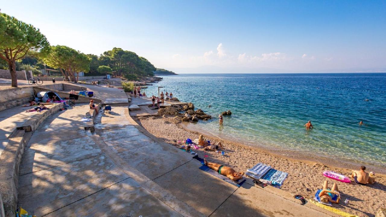 Apartments Matthew & Oscar Porat  Εξωτερικό φωτογραφία