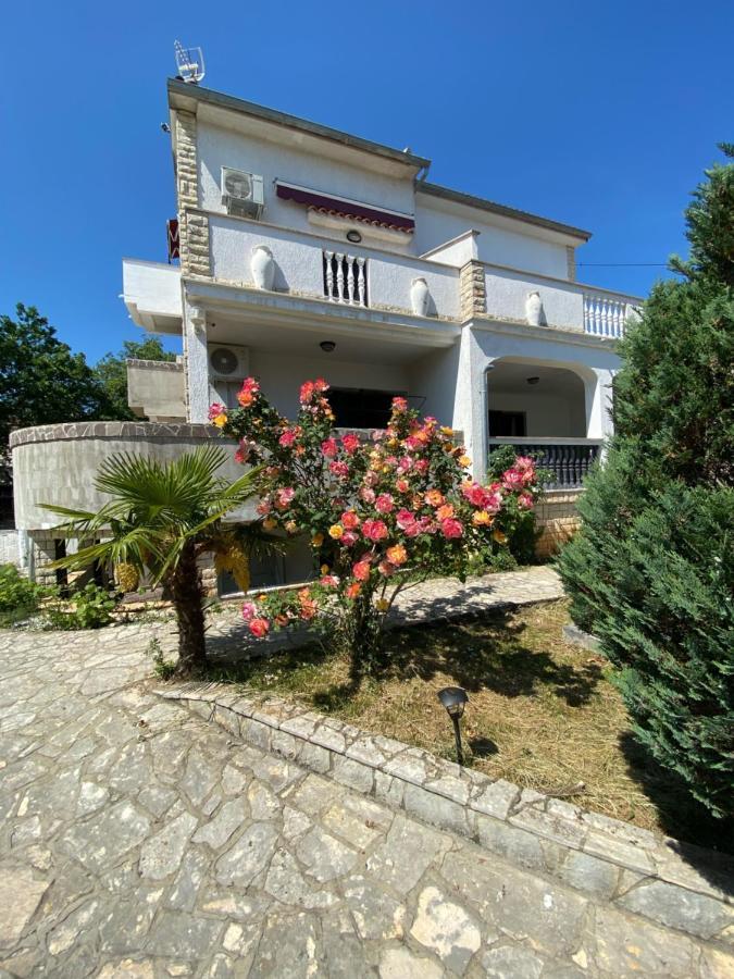 Apartments Matthew & Oscar Porat  Εξωτερικό φωτογραφία