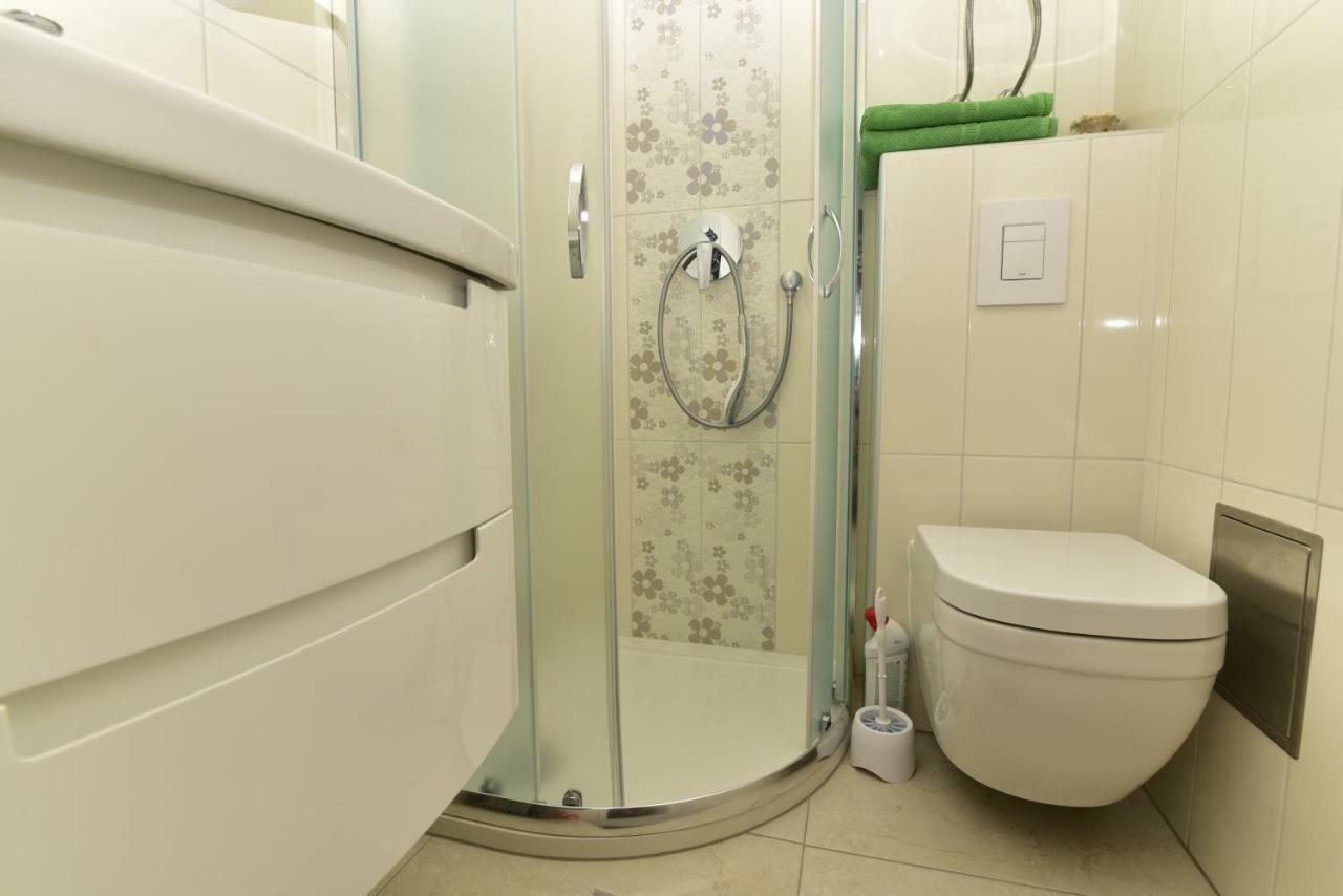 Apartments Matthew & Oscar Porat  Εξωτερικό φωτογραφία