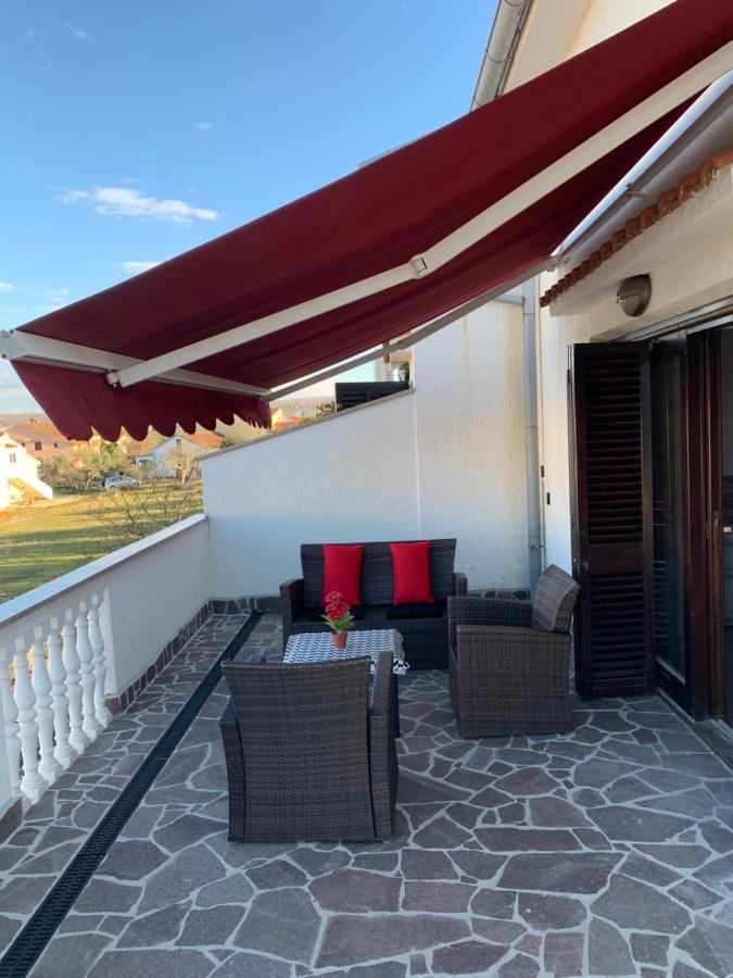 Apartments Matthew & Oscar Porat  Εξωτερικό φωτογραφία