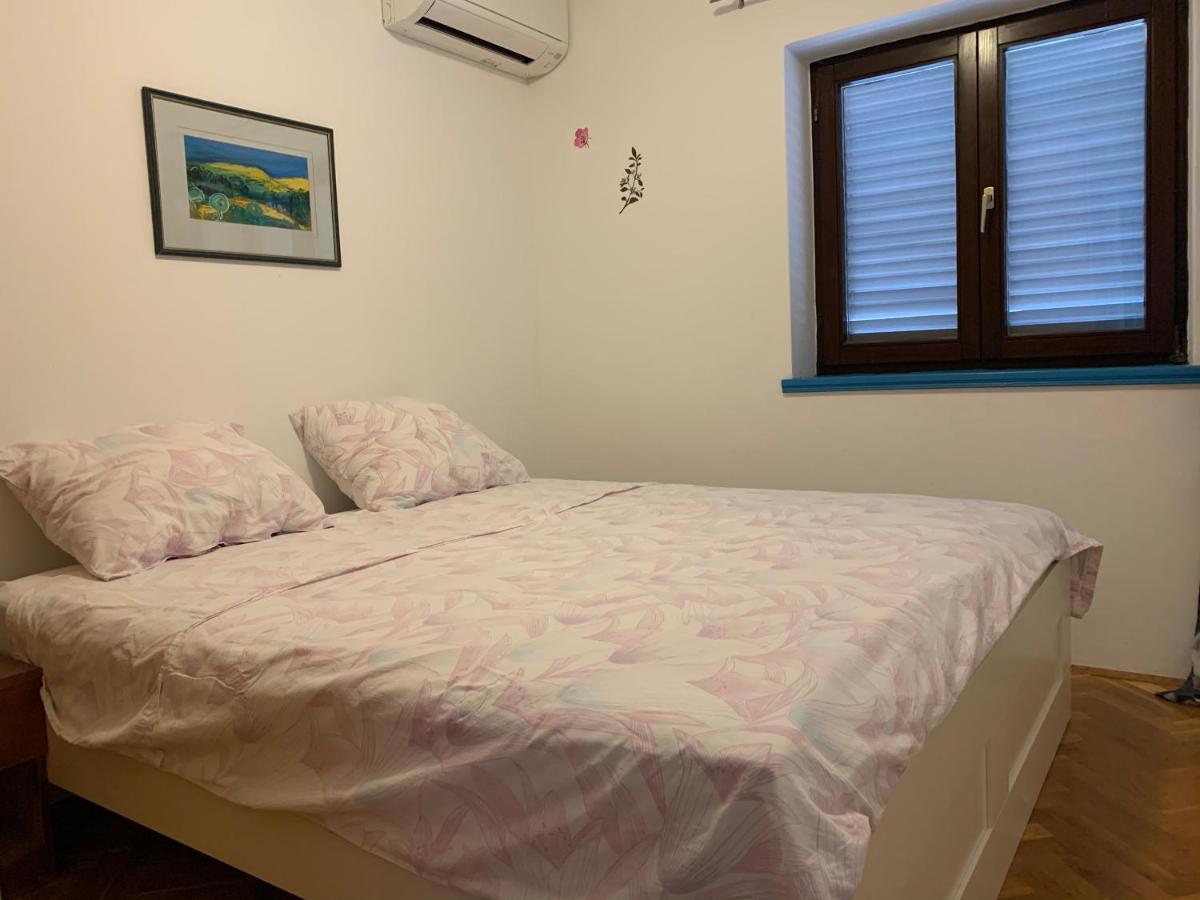 Apartments Matthew & Oscar Porat  Εξωτερικό φωτογραφία