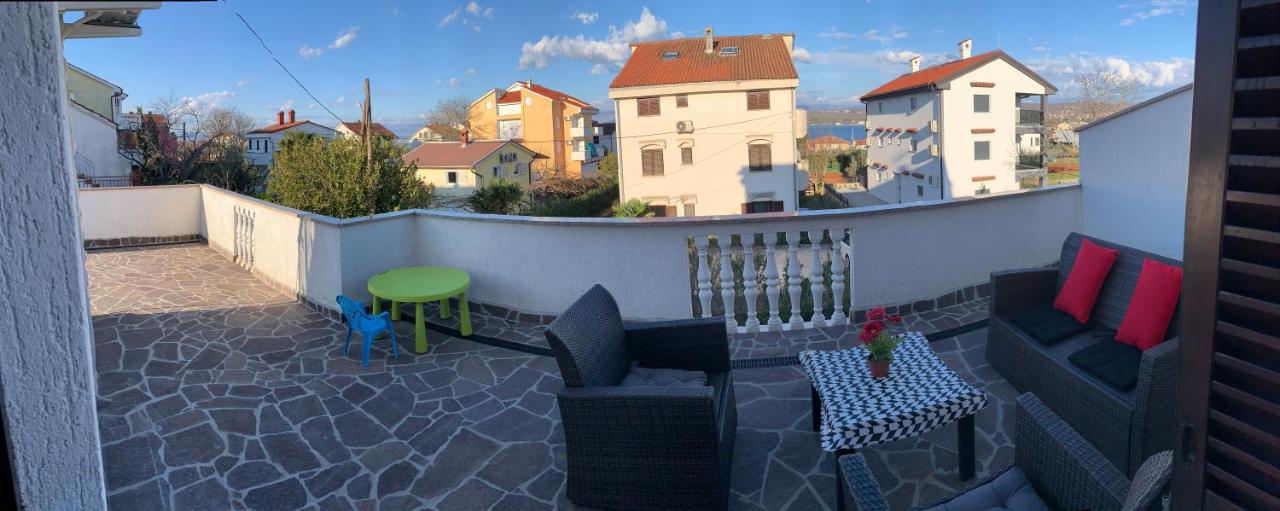 Apartments Matthew & Oscar Porat  Εξωτερικό φωτογραφία