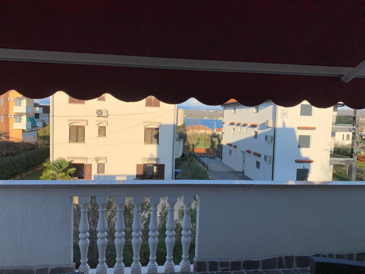 Apartments Matthew & Oscar Porat  Εξωτερικό φωτογραφία